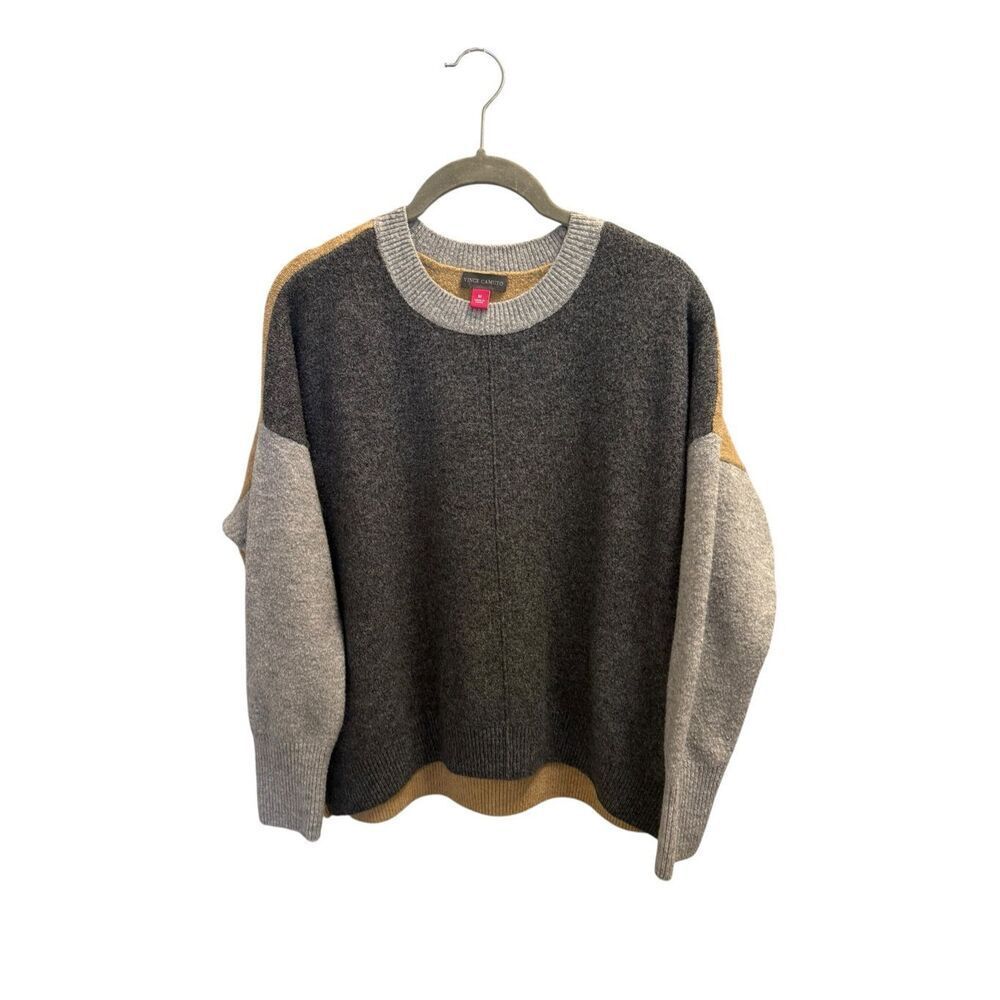 Vince Camuto color block sweater size medium